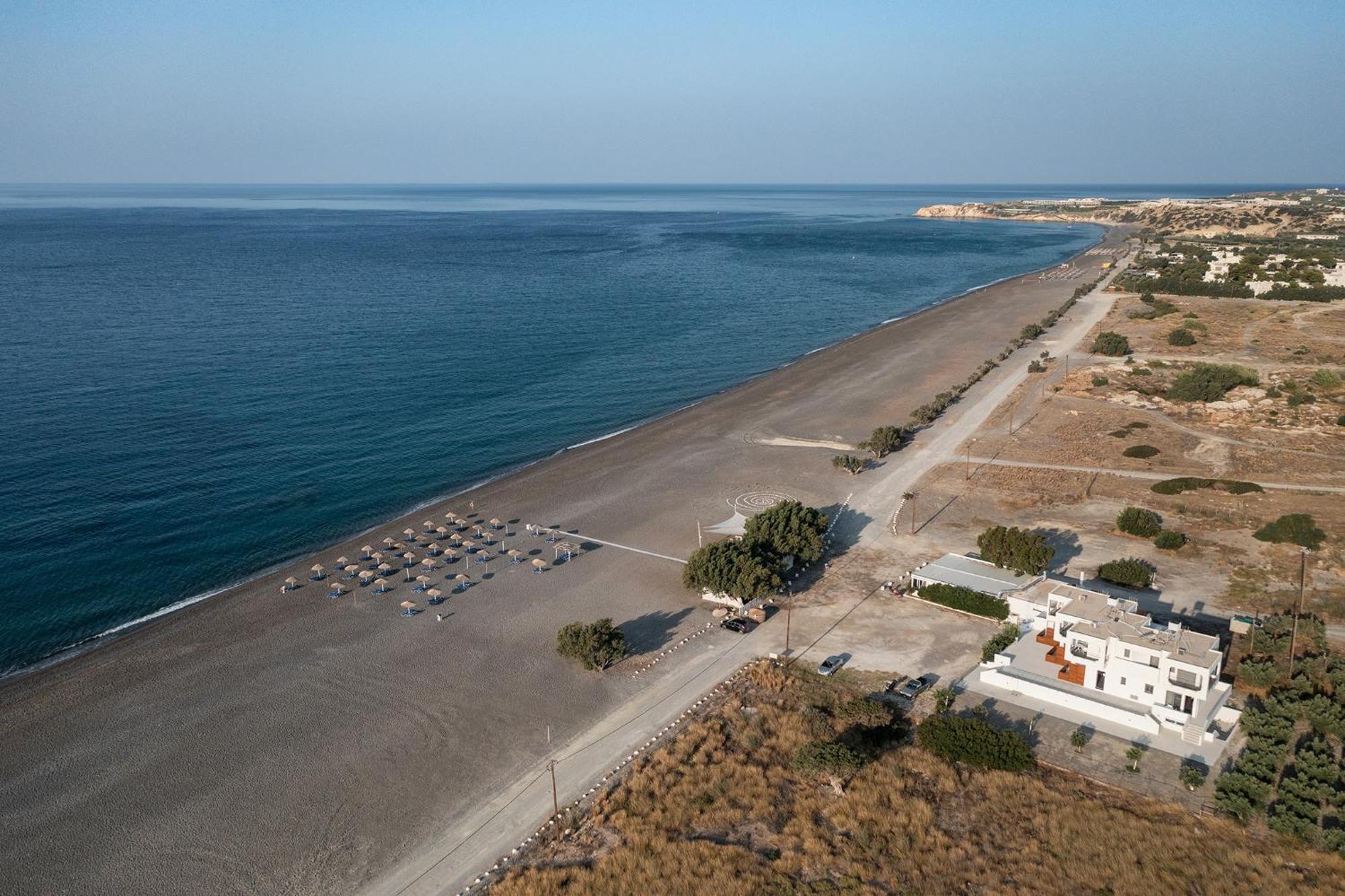 Long Beach Resort Ierápetra Exteriör bild